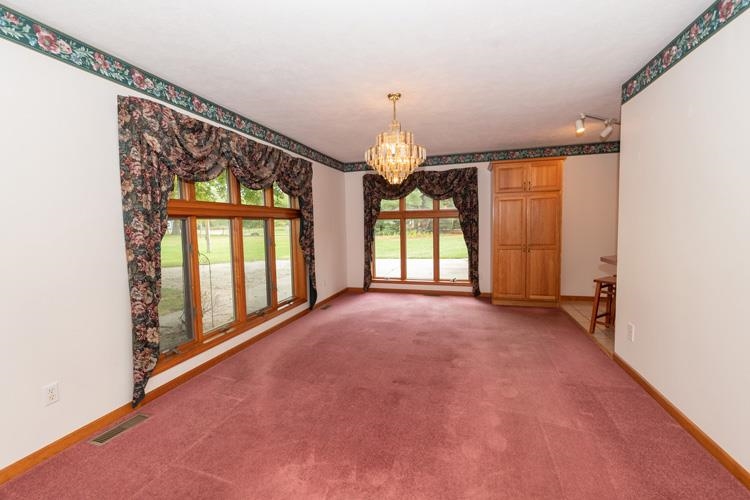 26240 Grant Road South Bend, IN 46619 - Photo 5 of 35 Gallery Image 5