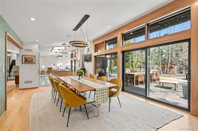 $18,000 | 14 Tall Tree Court, Cold Spring Harbor, NY 11724