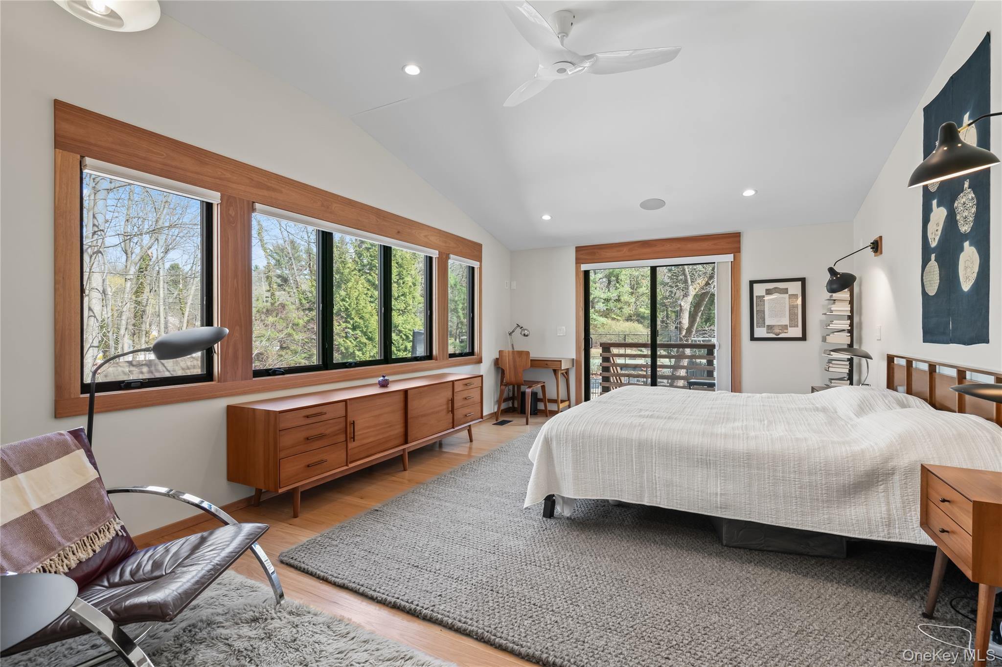 14 Tall Tree Court Cold Spring Harbor, NY 11724 - Photo 24 of 42