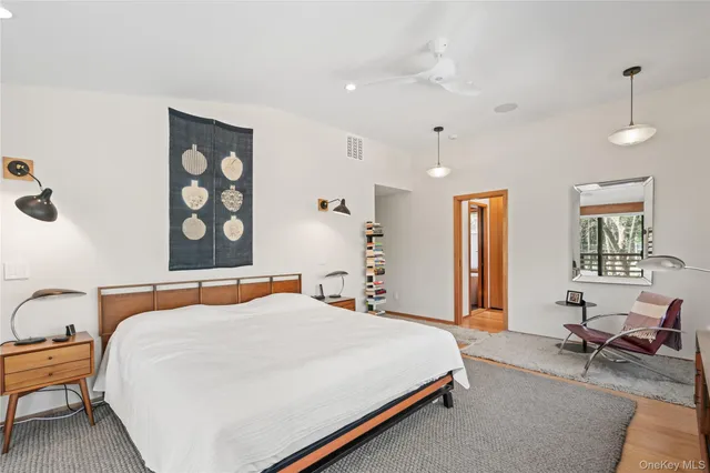 $18,000 | 14 Tall Tree Court, Cold Spring Harbor, NY 11724