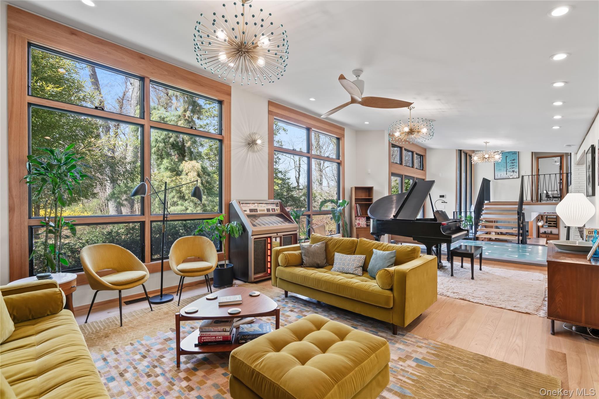 14 Tall Tree Court Cold Spring Harbor, NY 11724 - Photo 5 of 42