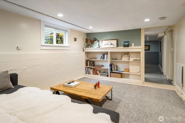 $1,399,999 | 612 Northwest 84th Street, Seattle, WA 98117