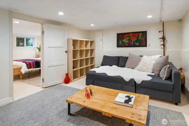 $1,399,999 | 612 Northwest 84th Street, Seattle, WA 98117