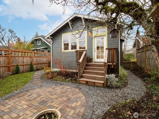 $1,399,999 | 612 Northwest 84th Street, Seattle, WA 98117