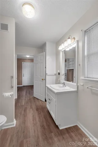 $259,900 | 215 King Street South, Gastonia, NC 28052