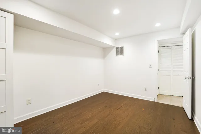 $5,499 | 3114 19th Street South, Arlington, VA 22204