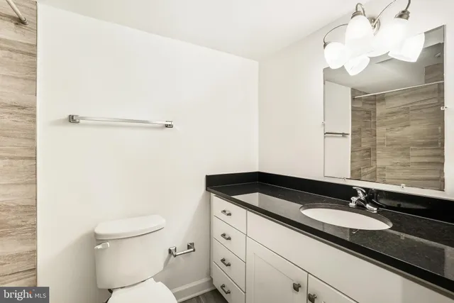 $5,499 | 3114 19th Street South, Arlington, VA 22204