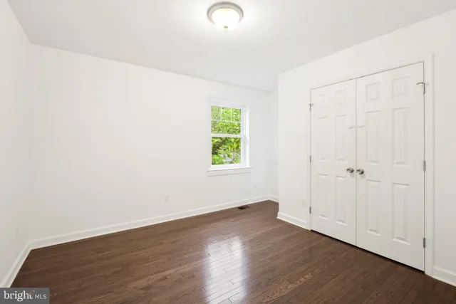 $5,499 | 3114 19th Street South, Arlington, VA 22204