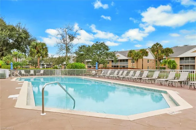 $250,000 | 162 Pebble Shores Drive, Unit 104, Naples, FL 34110