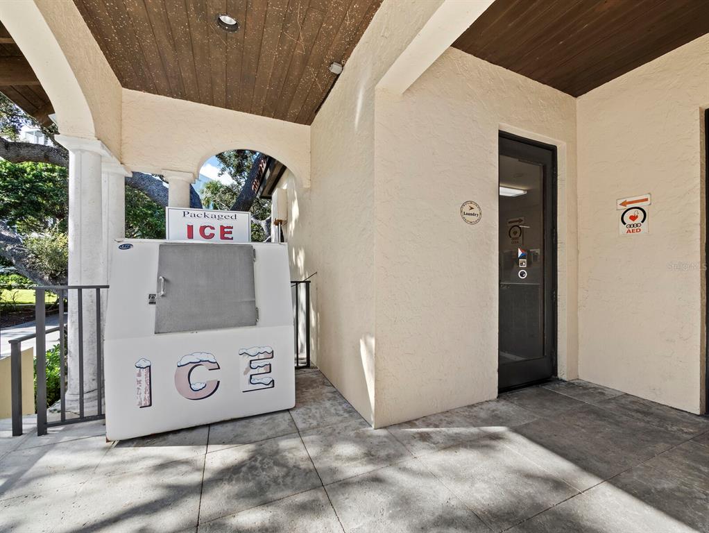 2800 Harbourside Drive, Unit E06 Longboat Key, FL 34228 - Photo 32 of 55