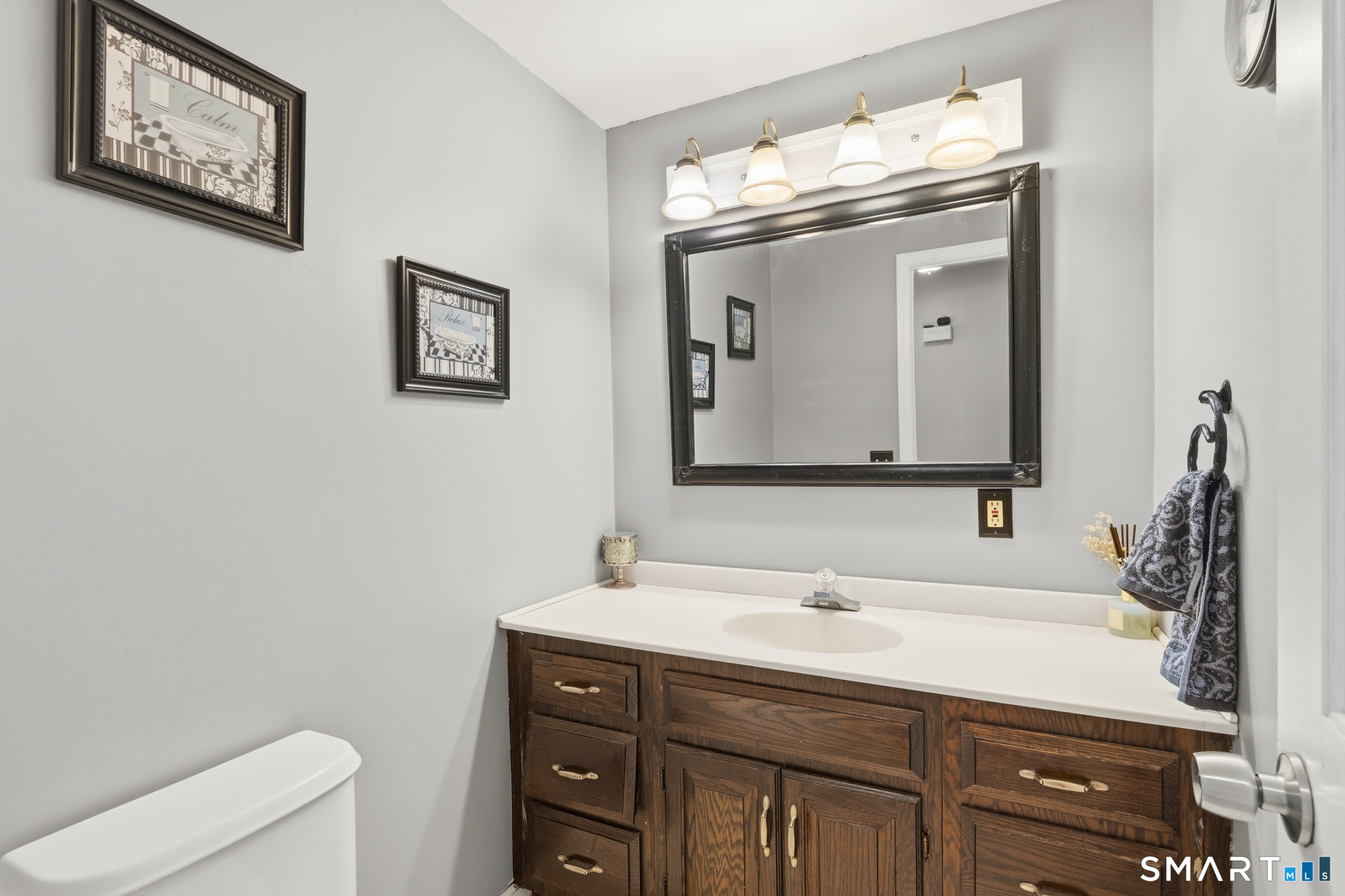 169 Tom Swamp Road Hamden, CT 06518 - Photo 22 of 40