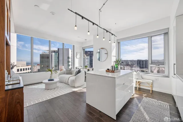 $1,748,000 | 1000 3rd Street, Unit 1505, San Francisco, CA 94158