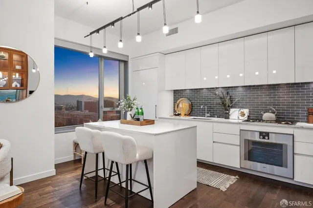 $1,748,000 | 1000 3rd Street, Unit 1505, San Francisco, CA 94158