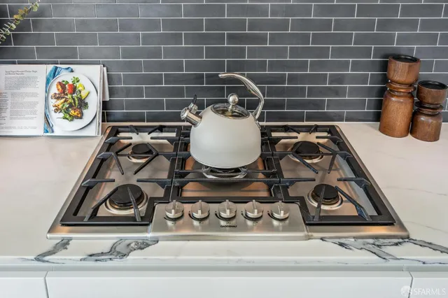 $1,748,000 | 1000 3rd Street, Unit 1505, San Francisco, CA 94158