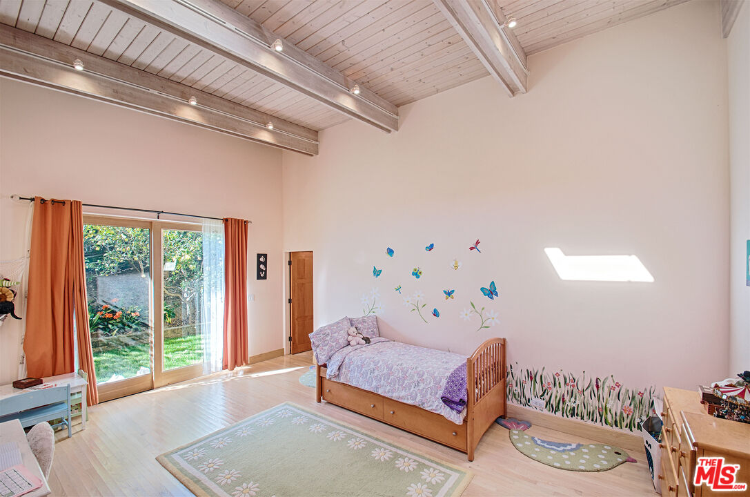 20394 Seaboard Road Malibu, CA 90265 - Photo 19 of 31