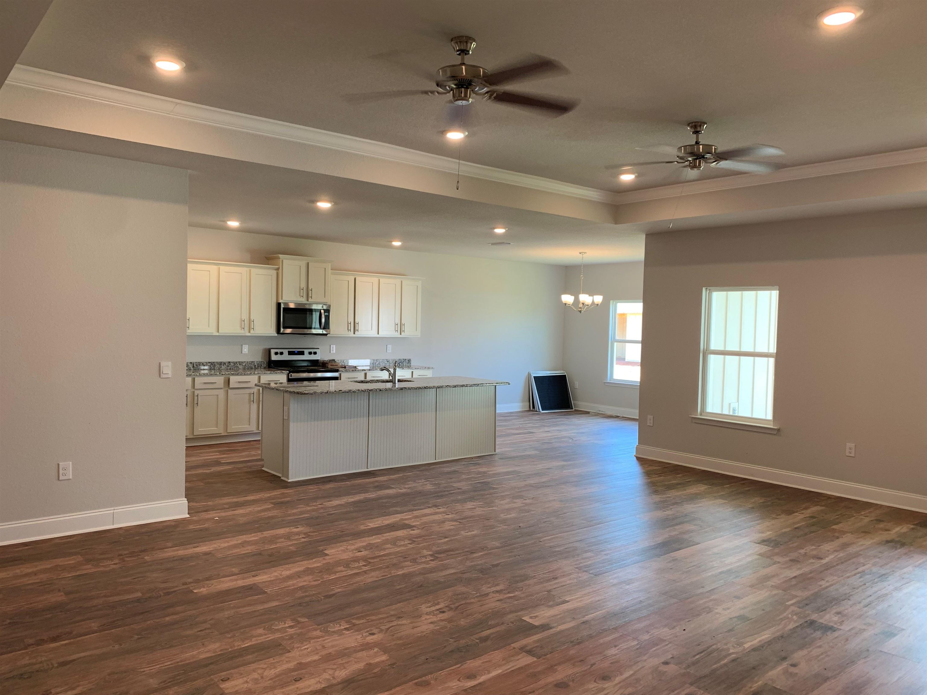 1892 Carly Street, Unit 40 Foley, AL 36535 - Photo 4 of 11 Living Room