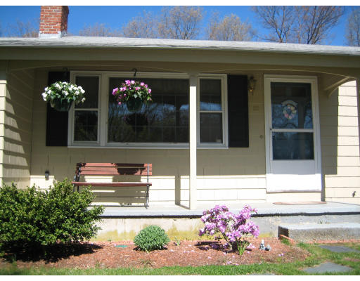 22 Stratton Hill Road Westford, MA 01886 - Photo 3 of 21 Gallery Image 3