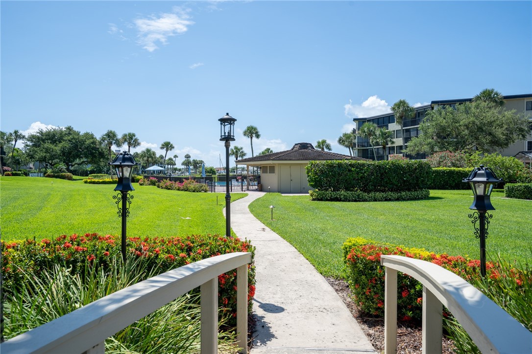 1850 Bay Road, Unit 3F Vero Beach, FL 32963 - Photo 27 of 34 Gallery Image 27