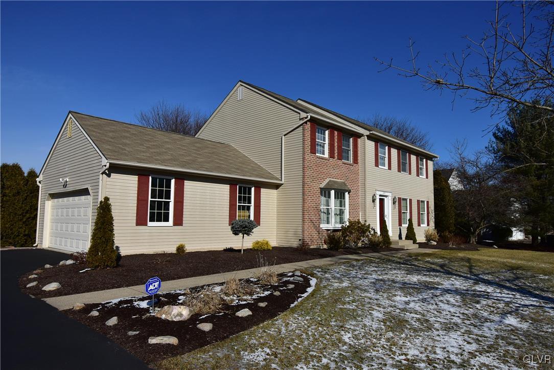 3301 Regal Road Bethlehem, PA 18020 - Photo 21 of 28 LEFT FRONT ELEVATION