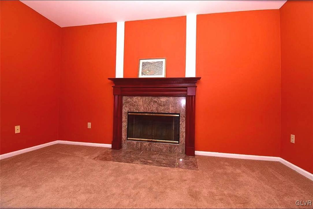 3301 Regal Road Bethlehem, PA 18020 - Photo 8 of 28 FAMILY ROOM