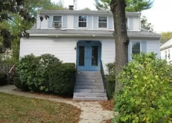 $3,250 | 333 Village Street, Unit 1, Millis, MA 02054
