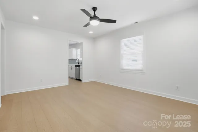 $2,400 | 316 Hollis Road, Charlotte, NC 28209