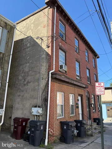 $300,000 | 604 West 8th Street, Wilmington, DE 19801