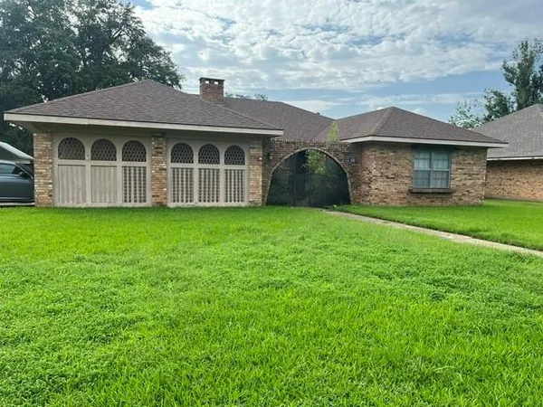 $250,000 | 4710 Waverly Boulevard, Alexandria, LA 71303