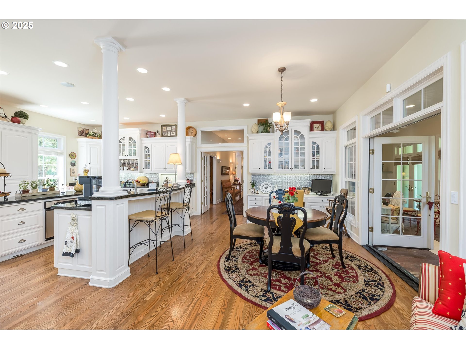 35853 Tennessee Road Southeast Albany, OR 97322 - Photo 17 of 48 Kitchen