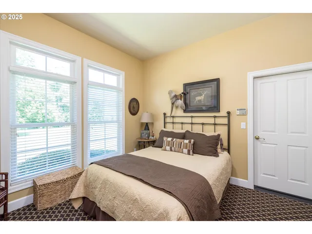 $2,250,000 | 35853 Tennessee Road Southeast, Albany, OR 97322