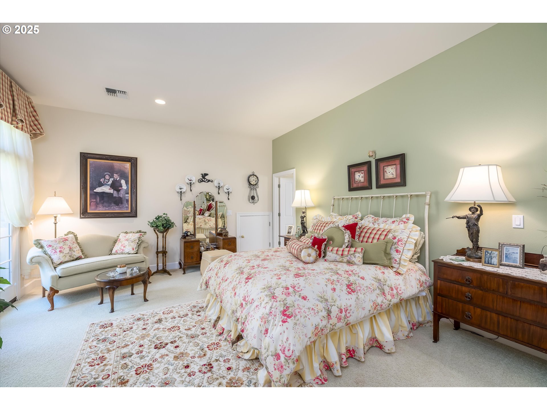 35853 Tennessee Road Southeast Albany, OR 97322 - Photo 23 of 48 Bedroom