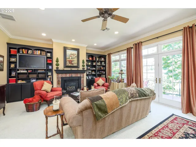 $2,250,000 | 35853 Tennessee Road Southeast, Albany, OR 97322