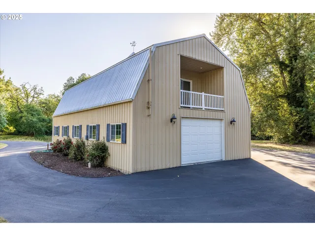 $2,250,000 | 35853 Tennessee Road Southeast, Albany, OR 97322