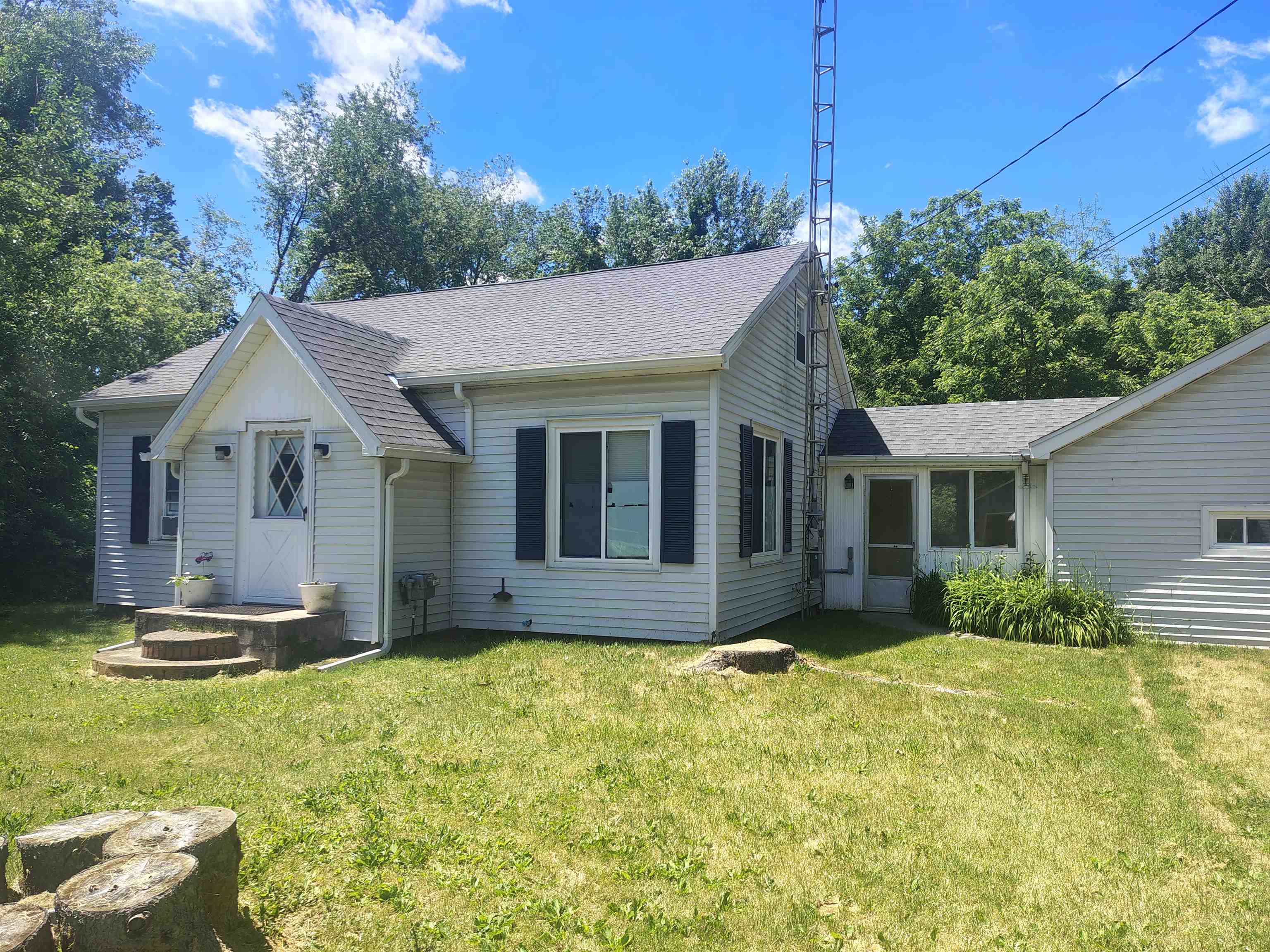 210 Doepker Road Owosso, MI 48867 - Photo 11 of 33