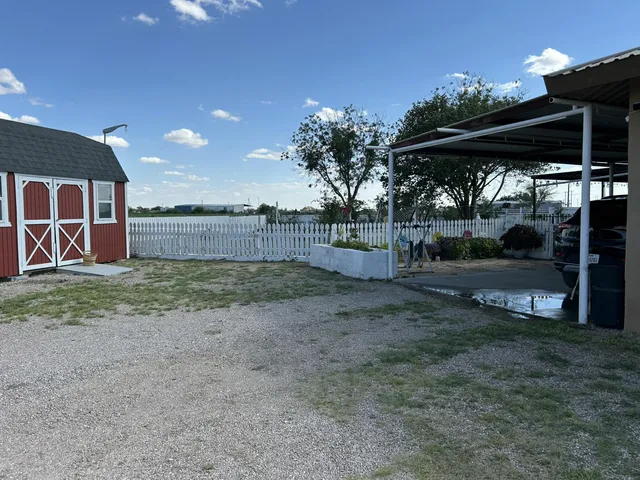 $284,900 | 1299 County Road 220-L, Denver City, TX 79323