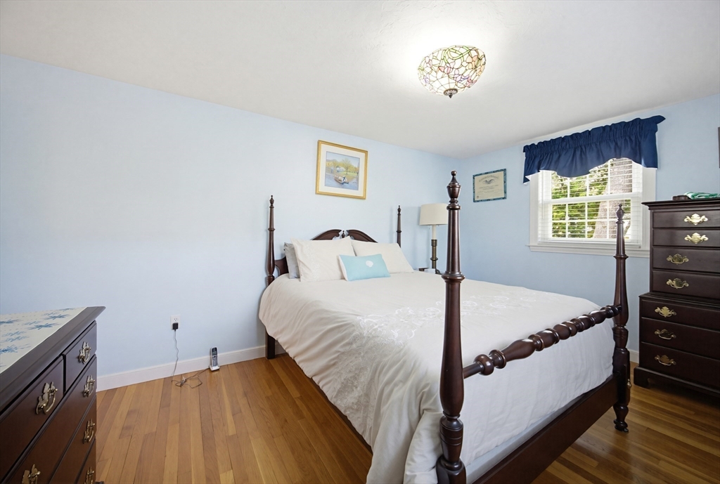 85 Dawson Drive Needham, MA 02492 - Photo 14 of 27