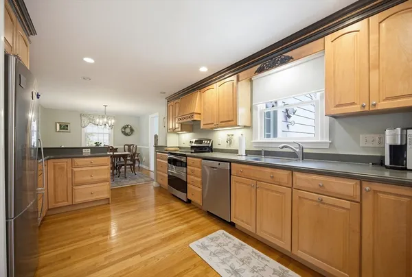 $1,300,000 | 85 Dawson Drive, Needham, MA 02492