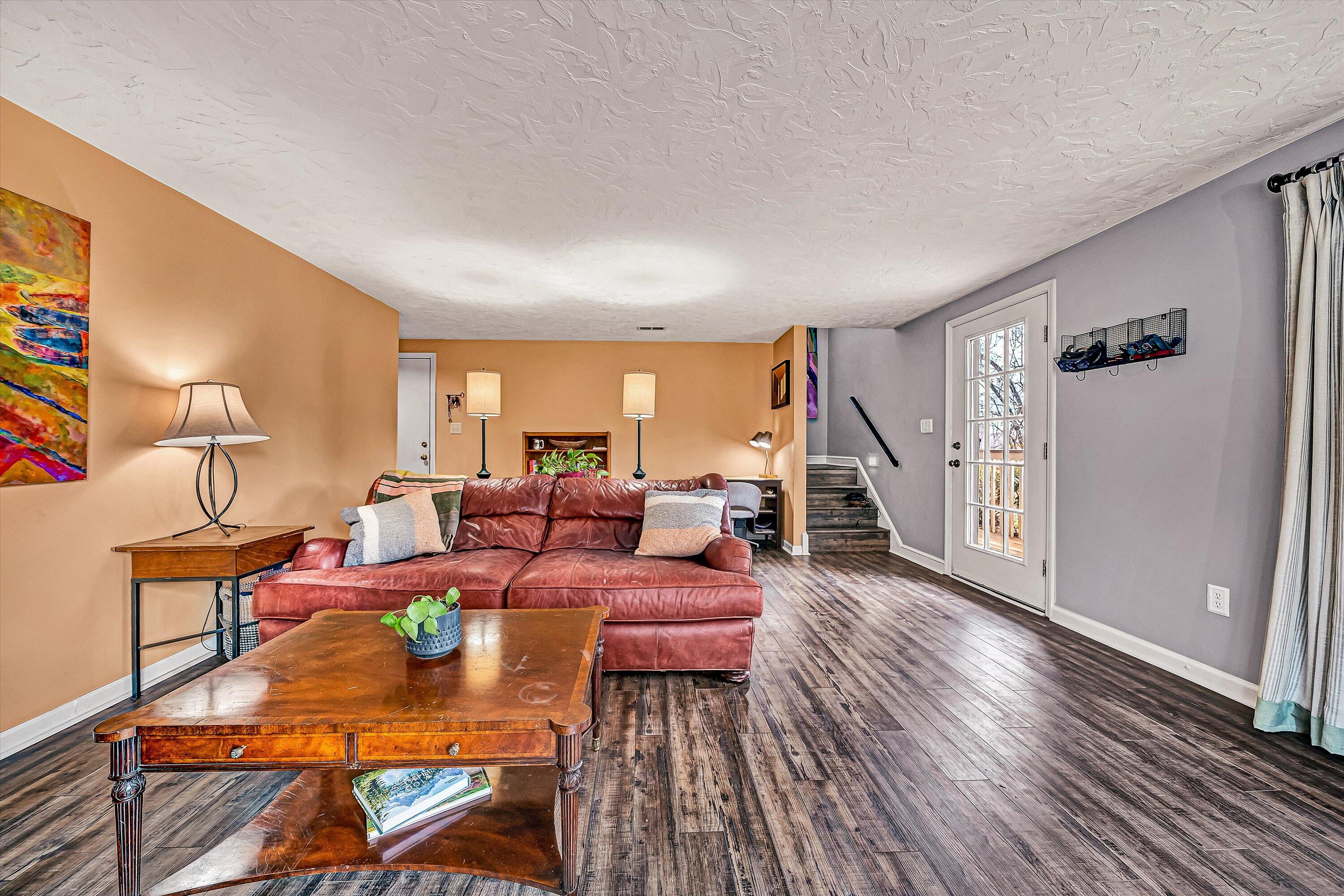7141 Bent Mountain Road Roanoke, VA 24018 - Photo 32 of 51 32-VM-00392