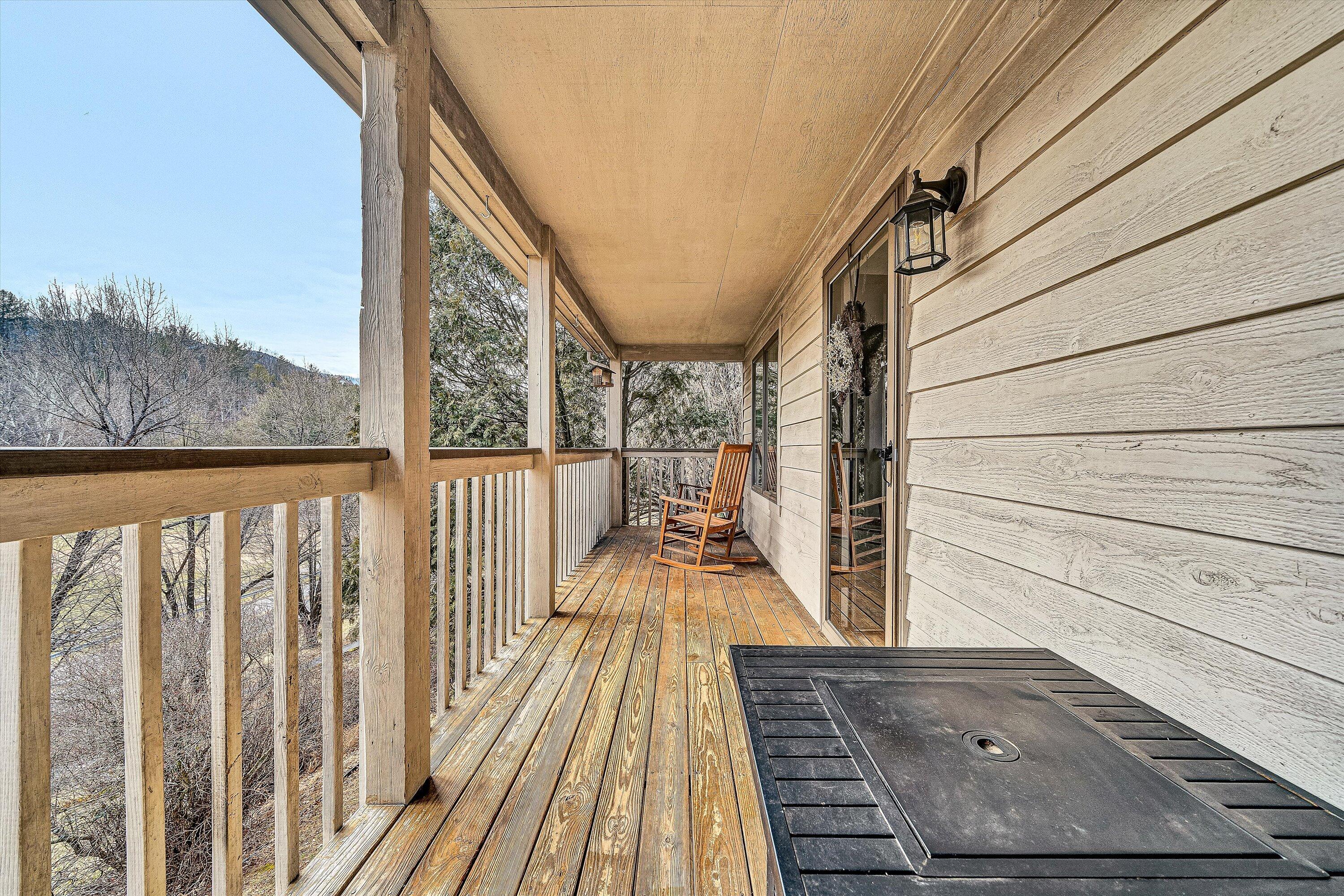 7141 Bent Mountain Road Roanoke, VA 24018 - Photo 40 of 51 40-VM-00326