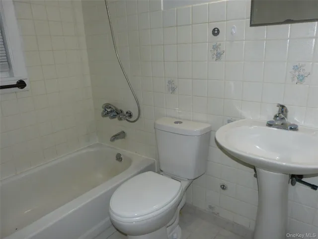 $2,500 | 154 Buena Vista Road, New City, NY 10956