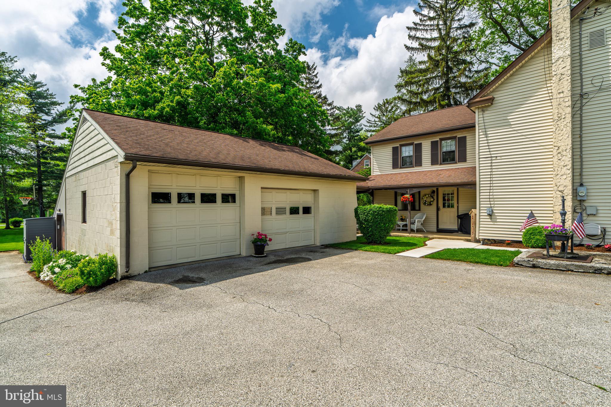 1626 Lampeter Road Lancaster, PA 17602 - Photo 52 of 77 Gallery Image 52