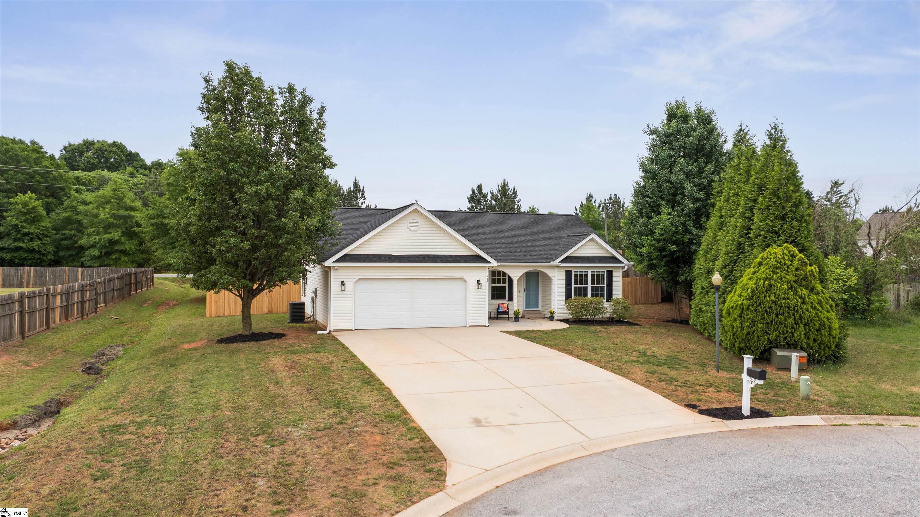 539 Sea Mist Court Lyman, SC 29365 - Photo 3 of 39