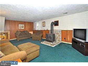 230 Cowbell Road Willow Grove, PA 19090 - Photo 7 of 12 Family Room