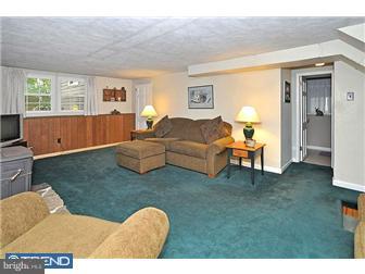 230 Cowbell Road Willow Grove, PA 19090 - Photo 8 of 12 Family Room