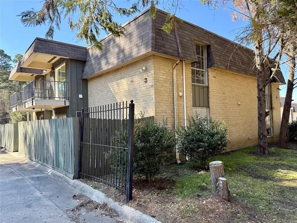 $69,900 | 7000 Creswell Road, Unit 108, Shreveport, LA 71106