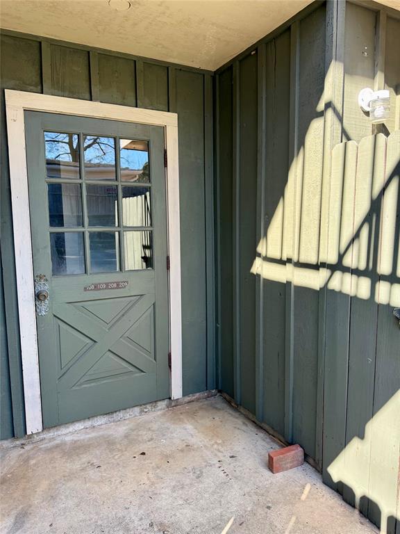 7000 Creswell Road, Unit 108 Shreveport, LA 71106 - Photo 36 of 38 a view of entrance