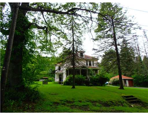 187 Mendon Road North Smithfield, RI 02896 - Photo 1 of 12 Exterior Front.