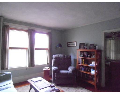 187 Mendon Road North Smithfield, RI 02896 - Photo 10 of 12 Living Room.