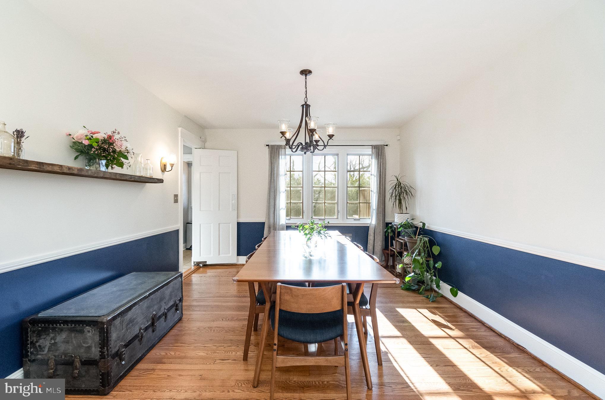 1221 Roundhill Road Baltimore, MD 21218 - Photo 12 of 47 Dining Room