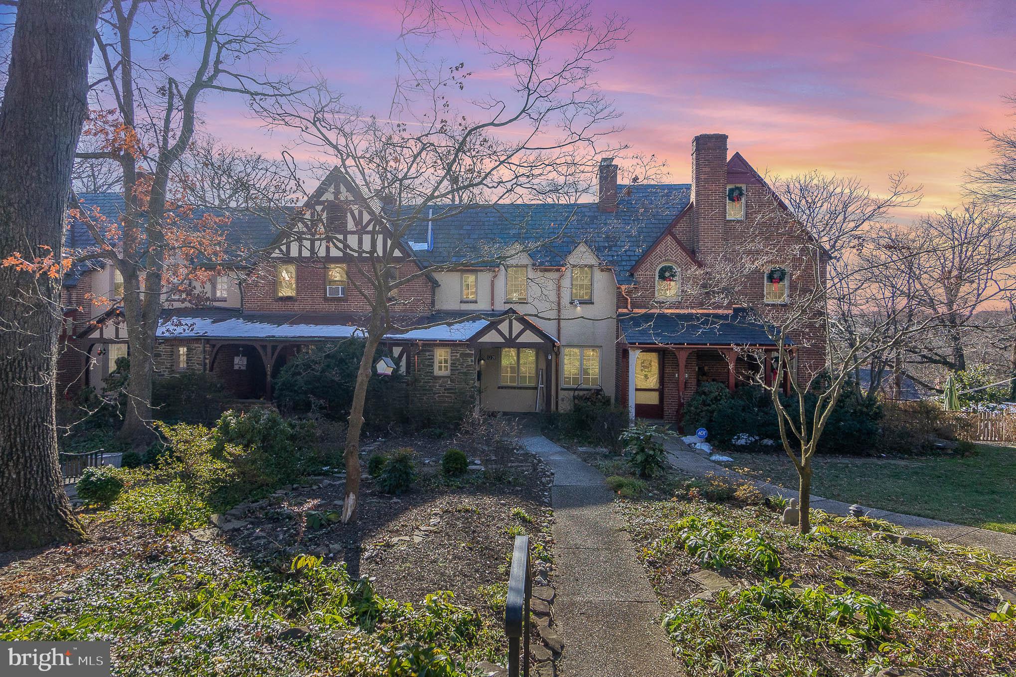 1221 Roundhill Road Baltimore, MD 21218 - Photo 2 of 47 Front View